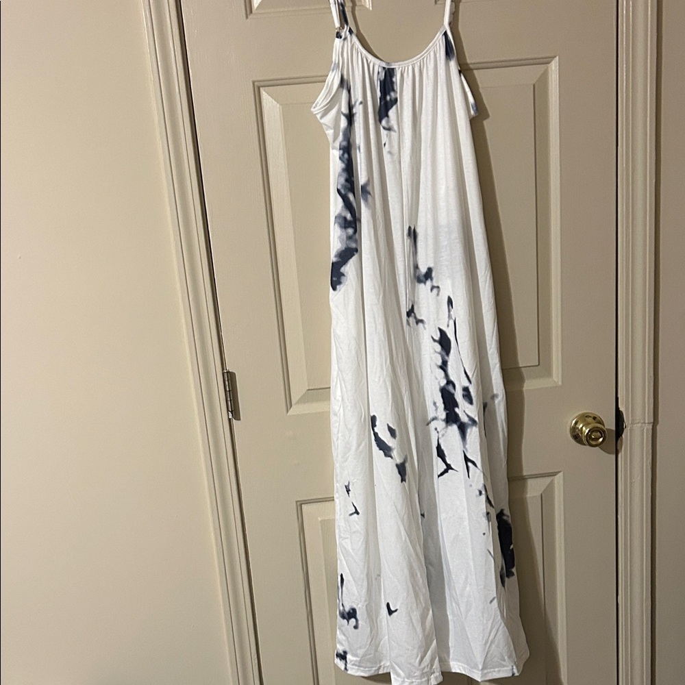 White and Navy Tie-Dye Casual Jumpsuit